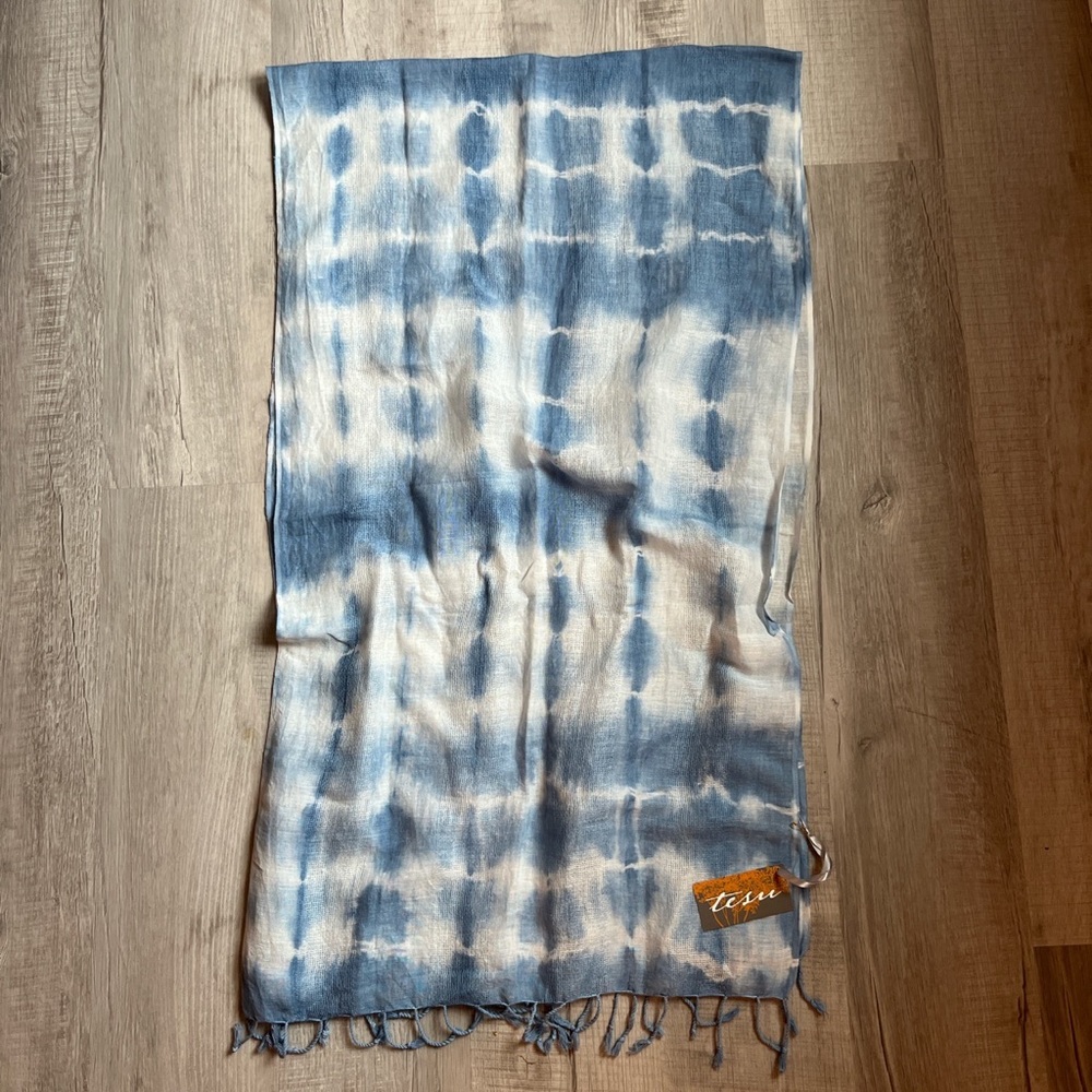 Lovely handmade linen tie-dye scarf